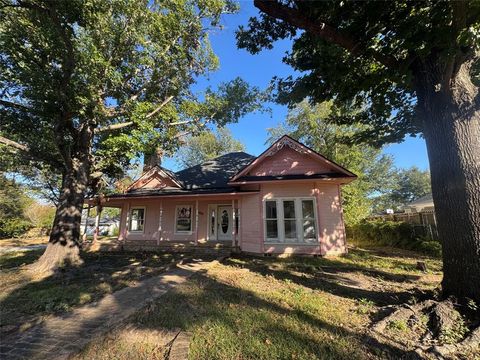 500 S Buffalo Street Canton TX 75103