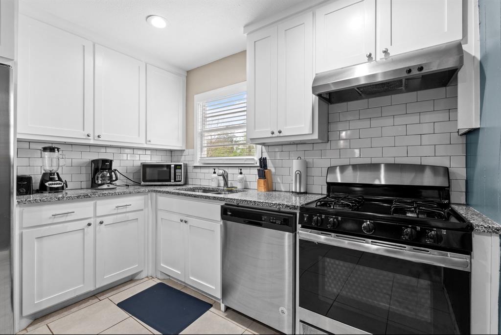 MURRAY ESTATES - Residential