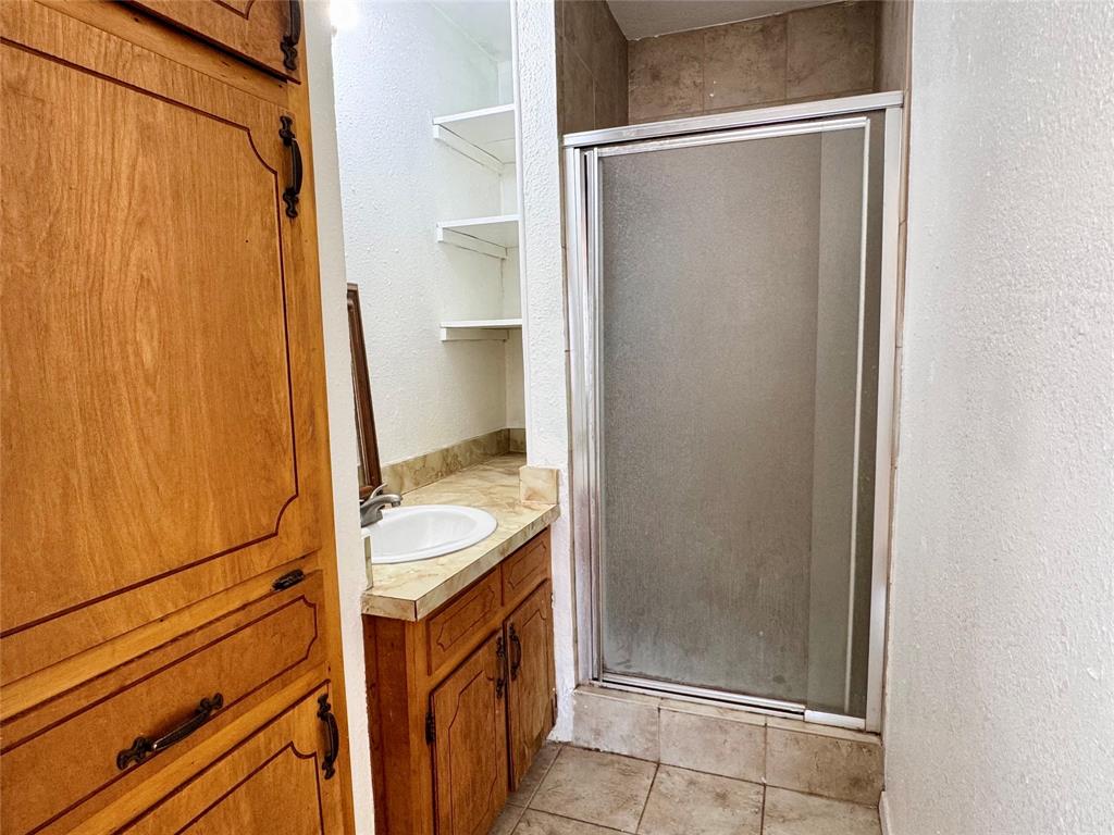 INKENS HEIGHTS ADDITION - Residential Lease