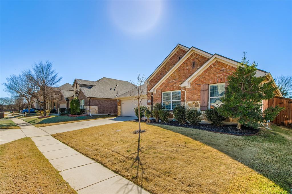 332 Chinchester Drive