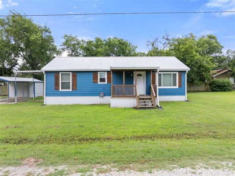 Photo of 103 New Street, Lone Oak, TX 75453 (MLS # 21297234)