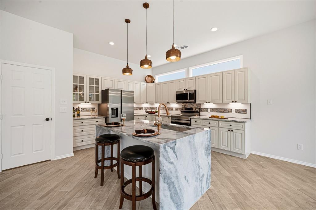 Blue Bonnett Bay - Residential