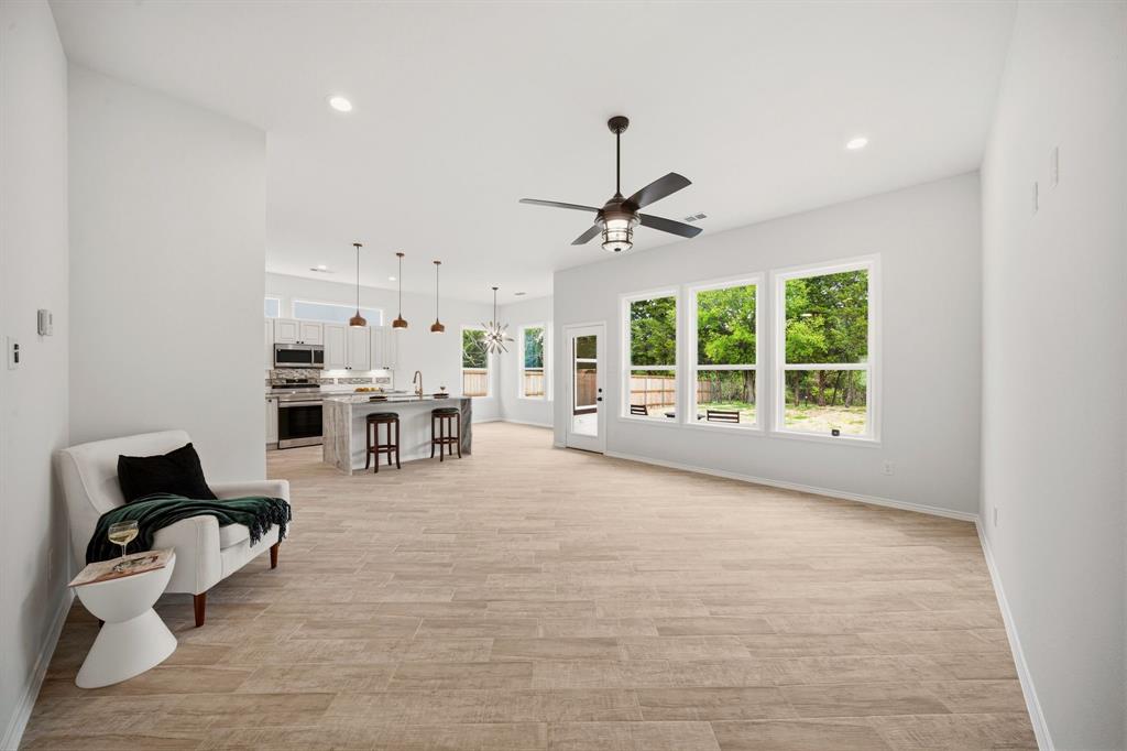 Blue Bonnett Bay - Residential