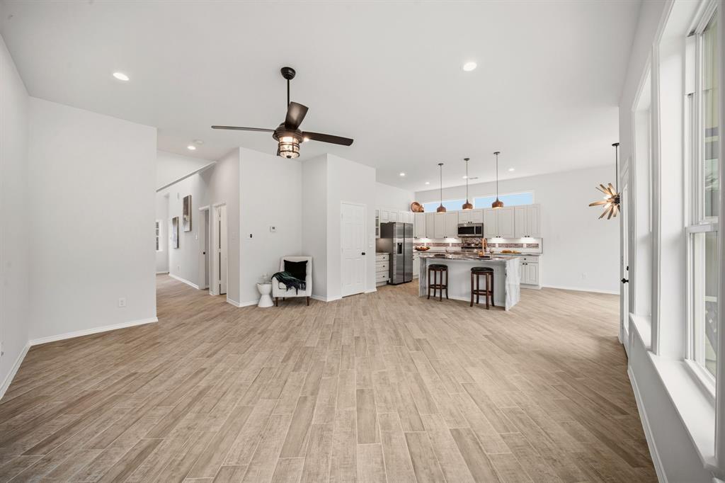 Blue Bonnett Bay - Residential