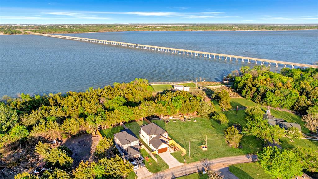 Blue Bonnett Bay - Residential