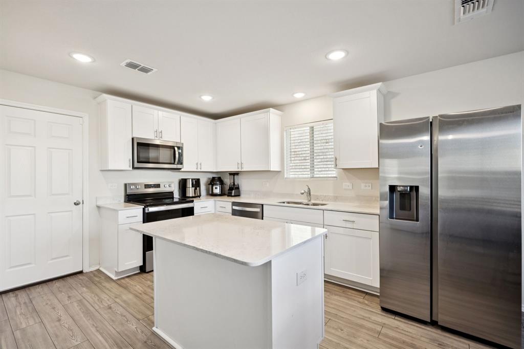 1839 Ballinger Drive