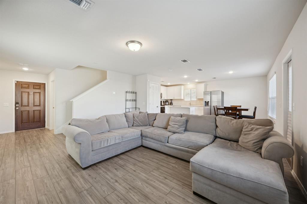 1839 Ballinger Drive