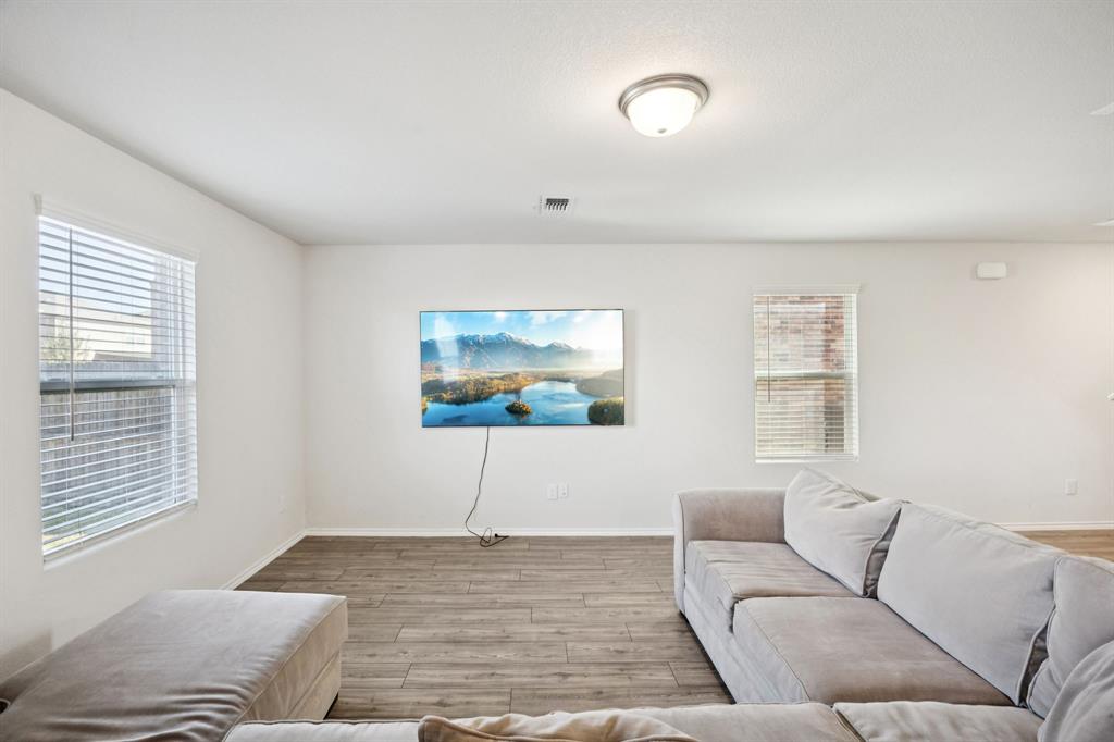 1839 Ballinger Drive