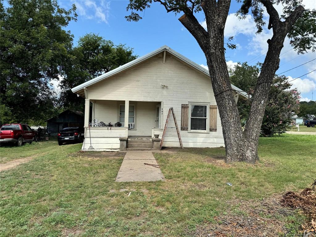 207 N 5th Street