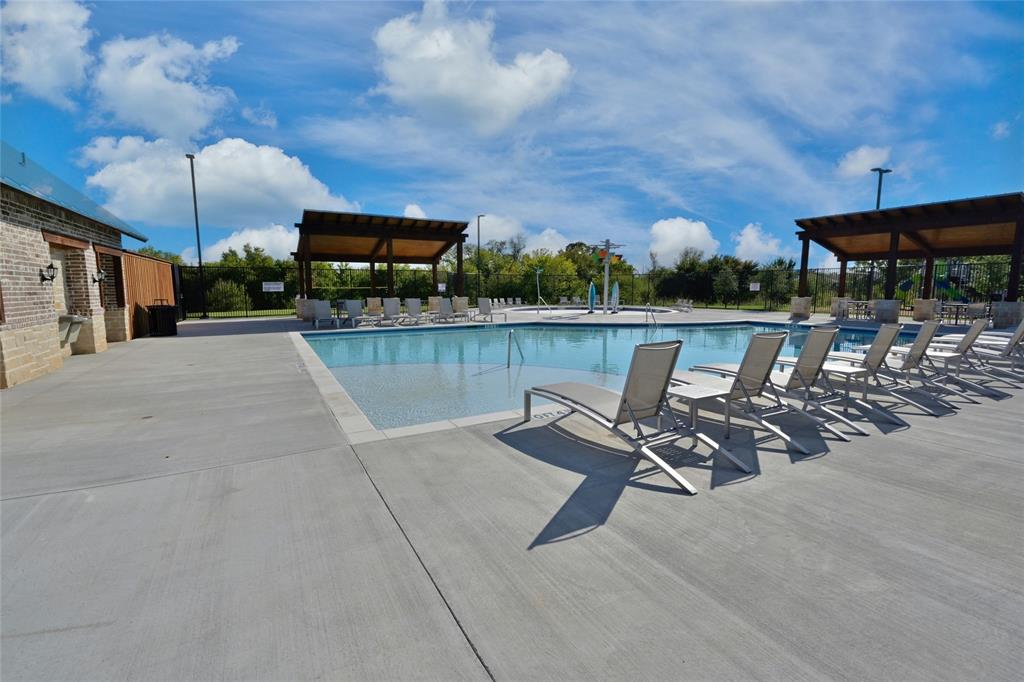 Watersbend - Residential