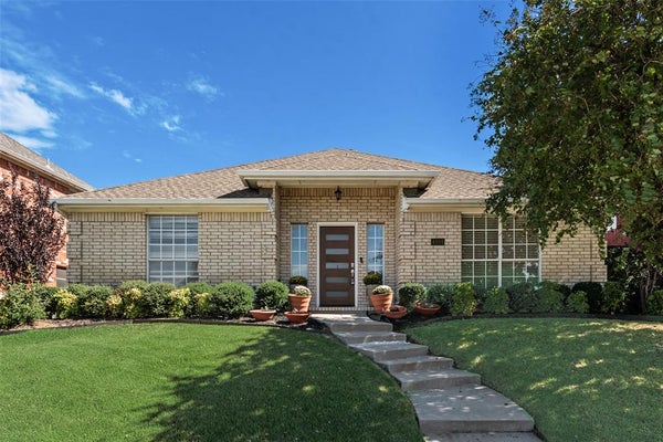 4104 CREEKMEADOW DR, CARROLLTON, TX 75010 - Image 30448d7fea1081b5fa0df84cb082d611/2095967681