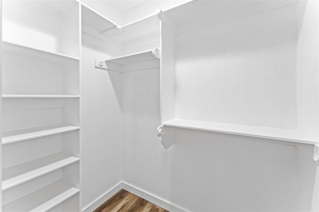 Decordova Bend Estate - Residential