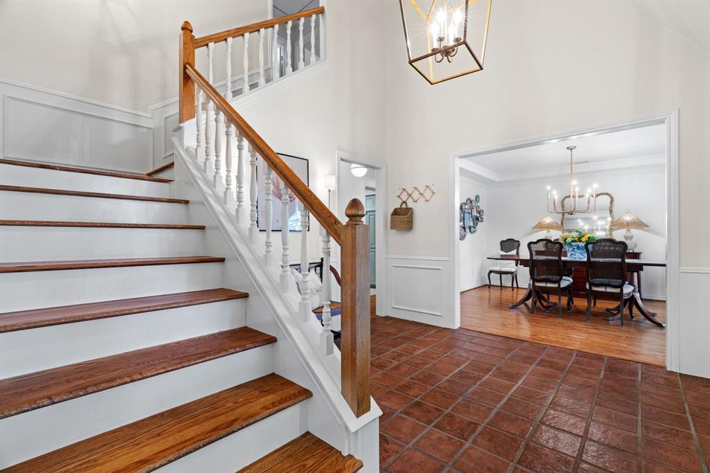 10007 Silver Creek Road