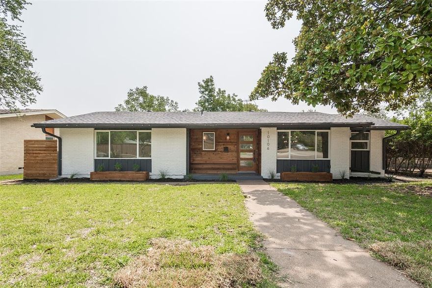 In the heart of lake highlands this beautiful home has an open area great for entertaining, large backyard, and hardwood floors. Landlord will review pets on a case by case. Home was fully renovated 2018, and is available early next year. Close proximity to white rock lake, shopping, and a short commute to major highways.
