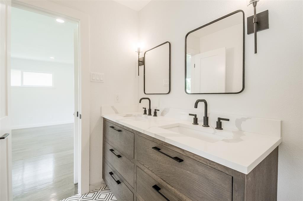 Eastwood Estates 3 - Residential Lease