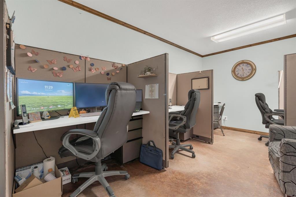 JC HALL - Commercial Sale