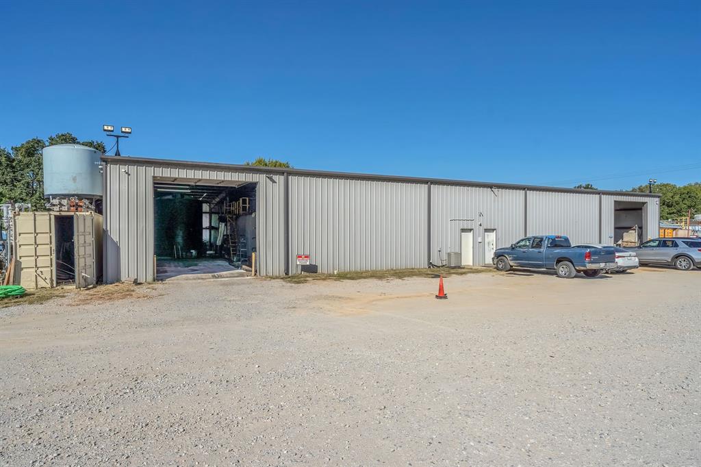 JC HALL - Commercial Sale