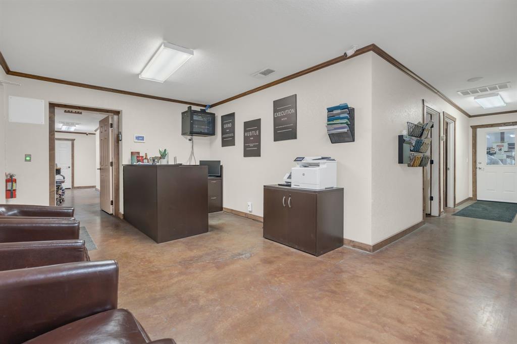 JC HALL - Commercial Sale