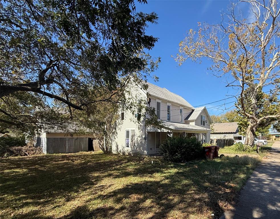 Farmersville Original Donation - Residential