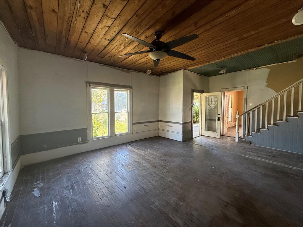 Farmersville Original Donation - Residential