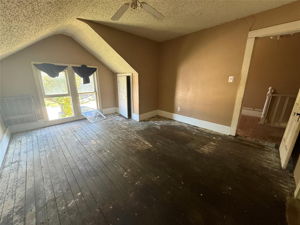 Farmersville Original Donation - Residential