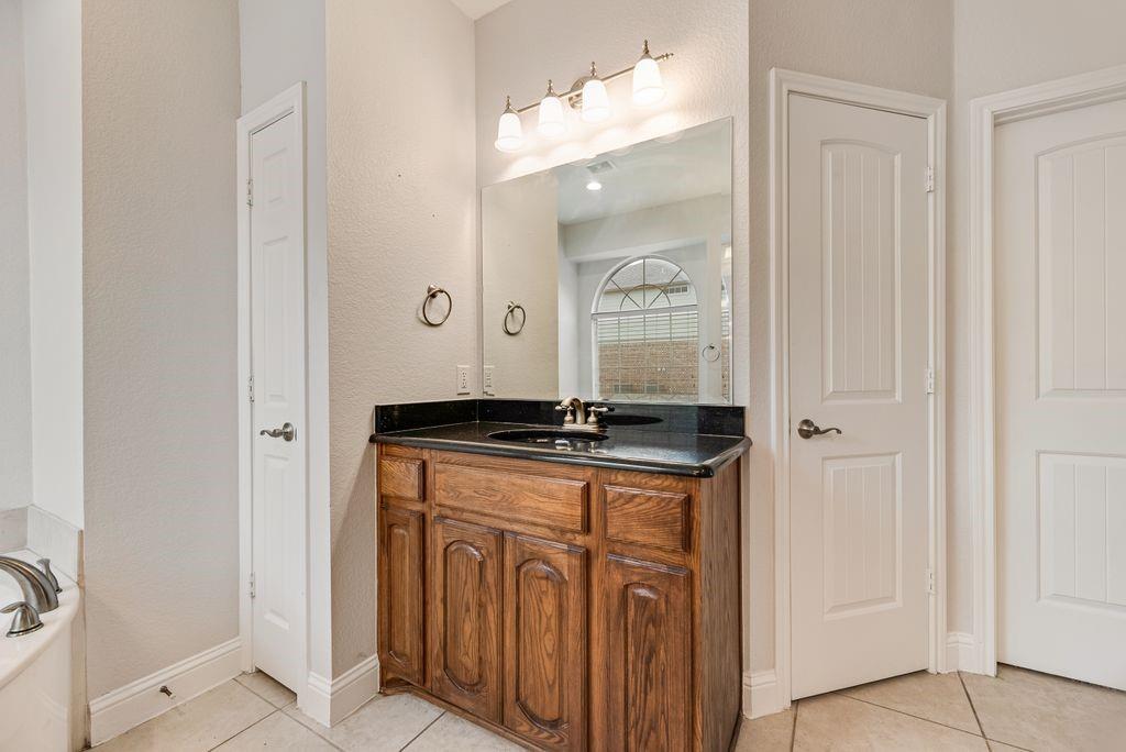 Sendera Ranch - Residential