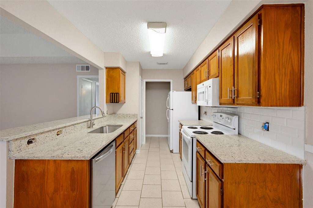 2325 Lido Lane