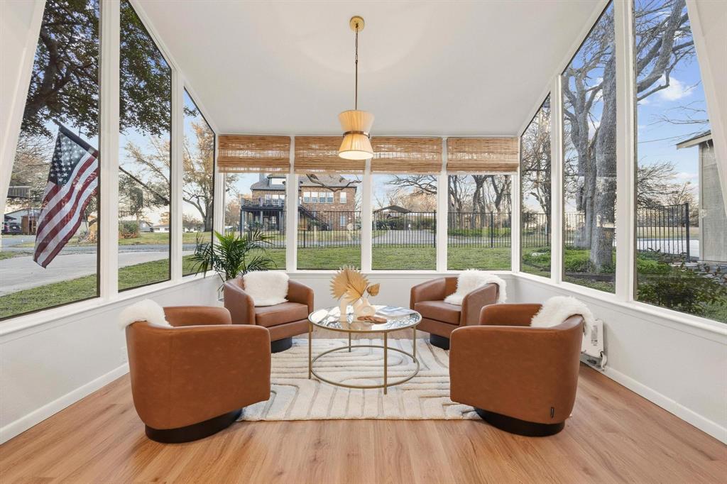 Thompson Heights - Residential