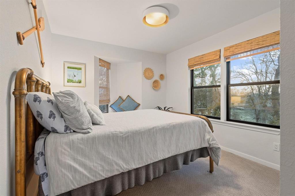 Thompson Heights - Residential