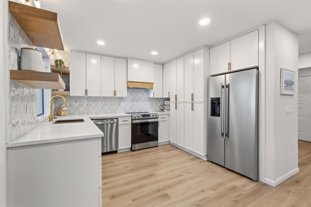 Thompson Heights - Residential