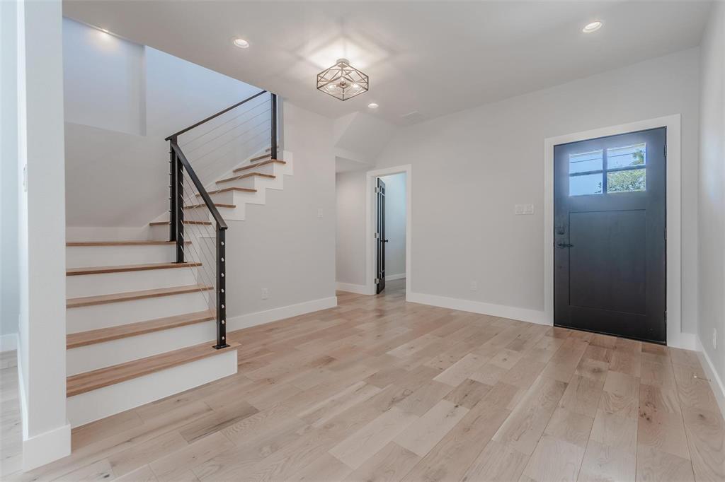 702 Graham Avenue