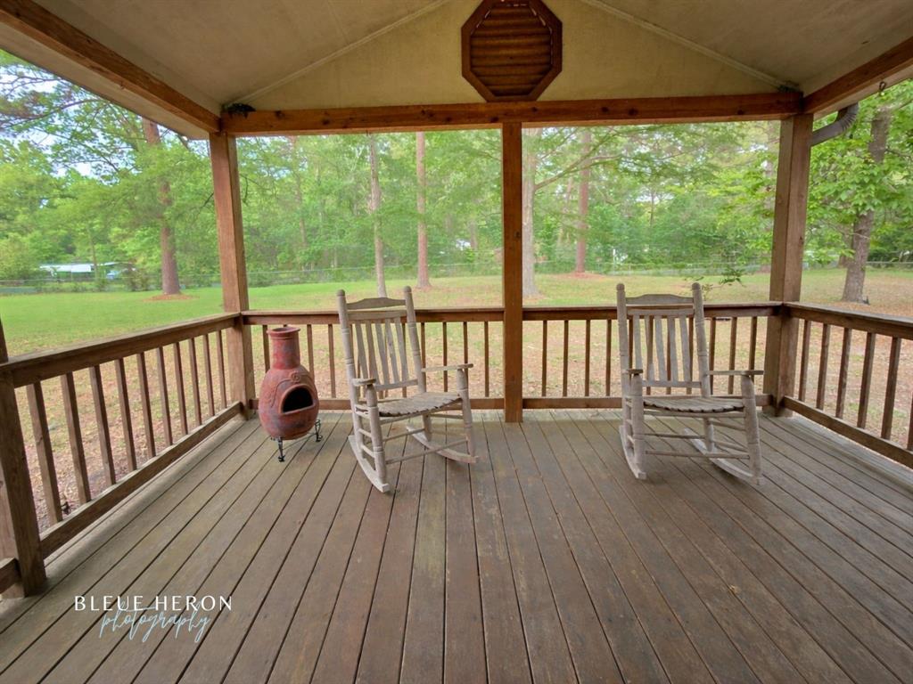 Quiet Place In The Woods - Residential