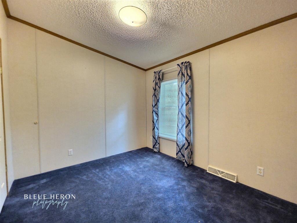 Quiet Place In The Woods - Residential