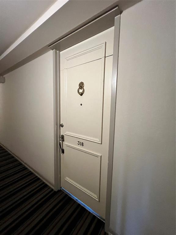 Twenty-one Turtle Creek Condo - Residential Lease