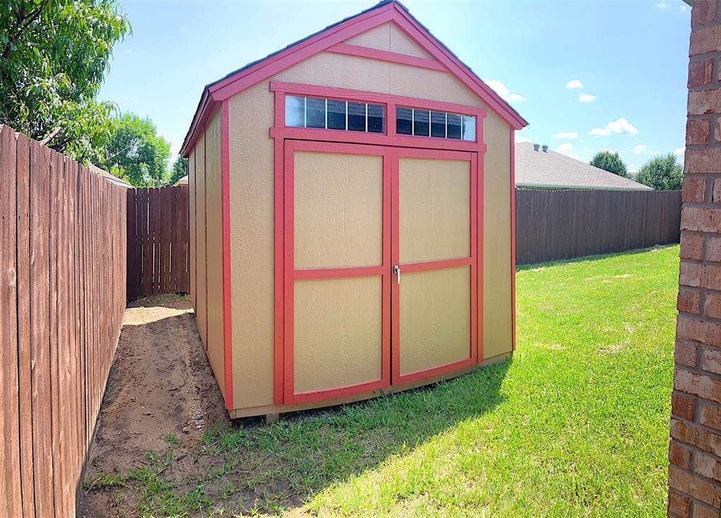 GEMSTONE ESTATES PHASE FOUR - Residential