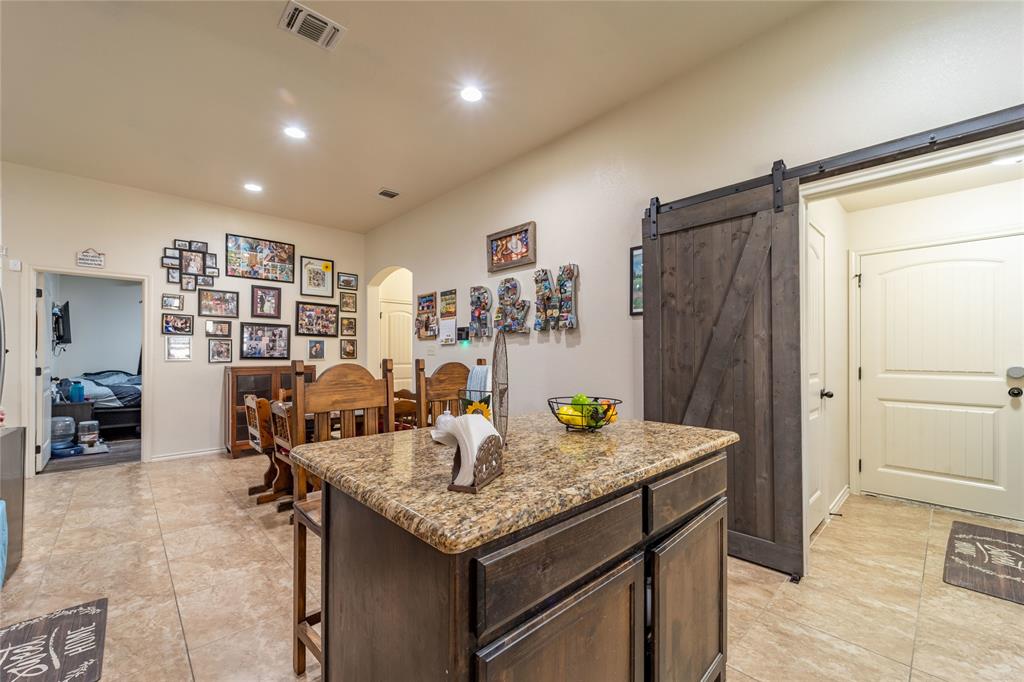 GEMSTONE ESTATES PHASE FOUR - Residential