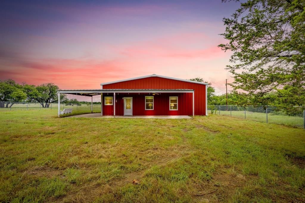 Palo Pinto - Farm