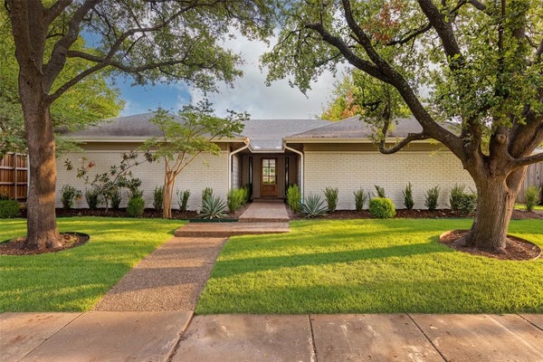 6026 BLACK BERRY LN, DALLAS, TX 75248 - Image 305a4b23012d85b8dc058d3caa06ab23/1965449946
