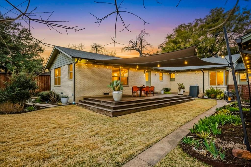 Summit Lawn - Residential