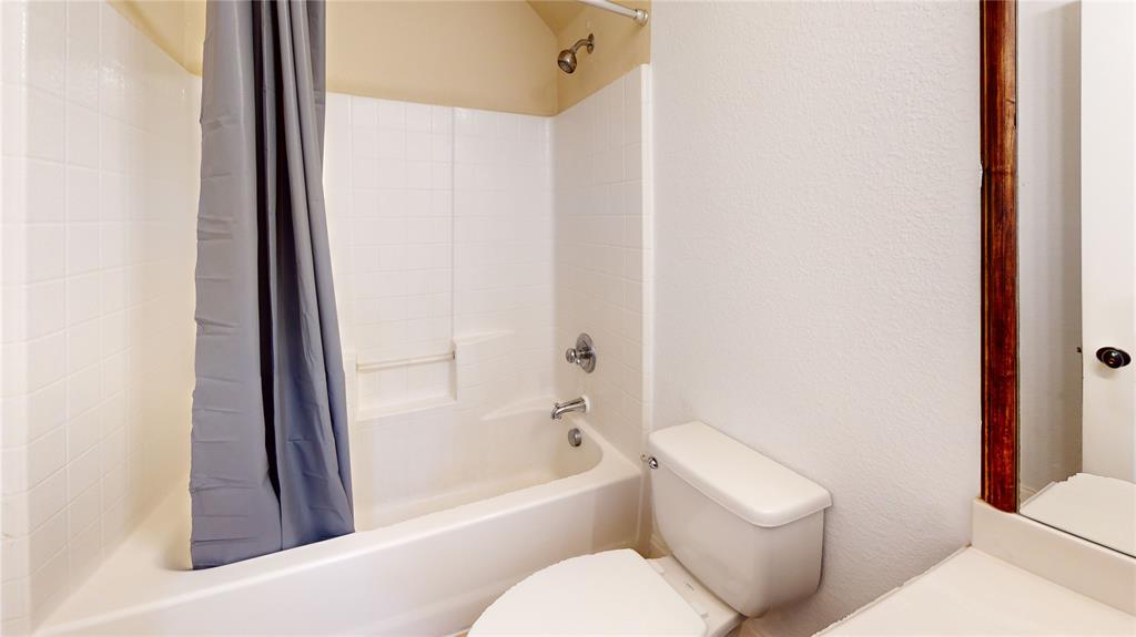 Oak Hollow Estates Ph 3 - Residential Lease