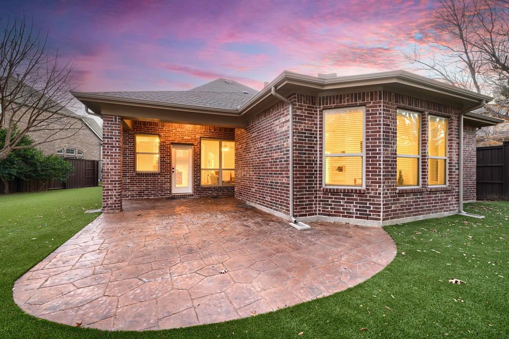 18256 Brighton Green