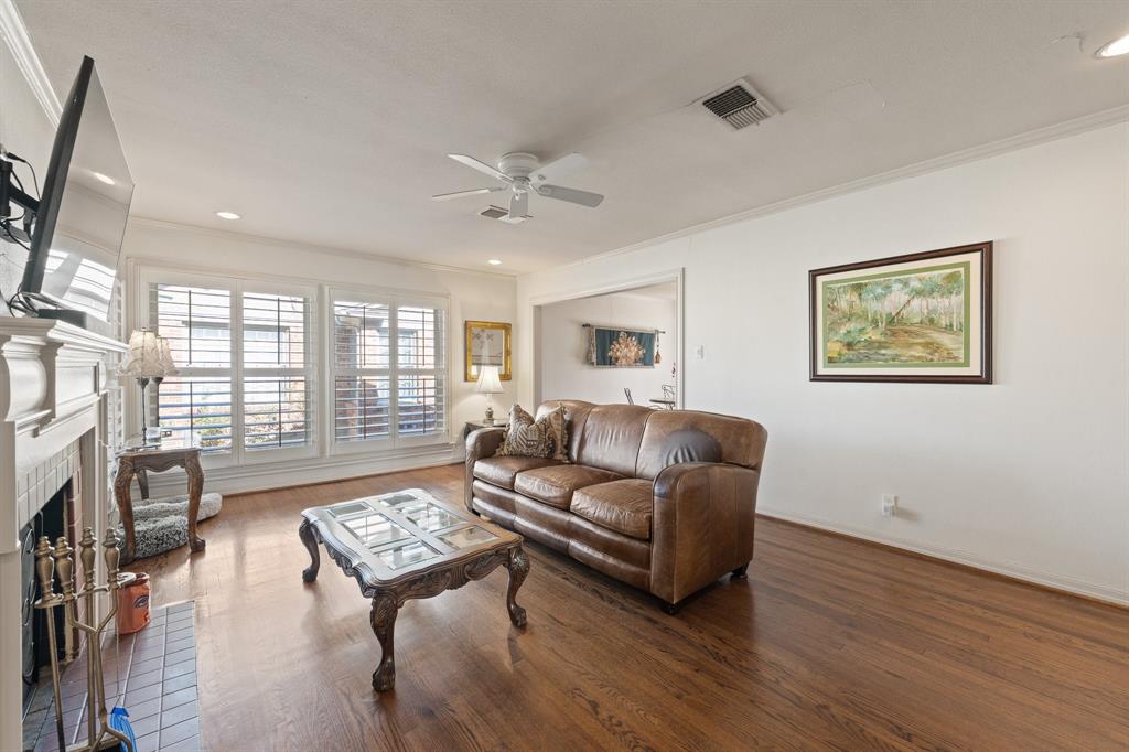 2737 Ryan Place Drive