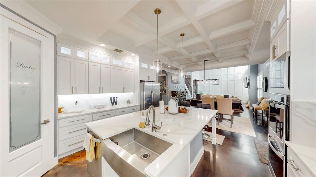 De Saram - Residential