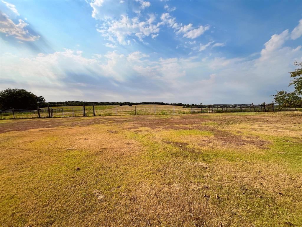 17559 Valley View