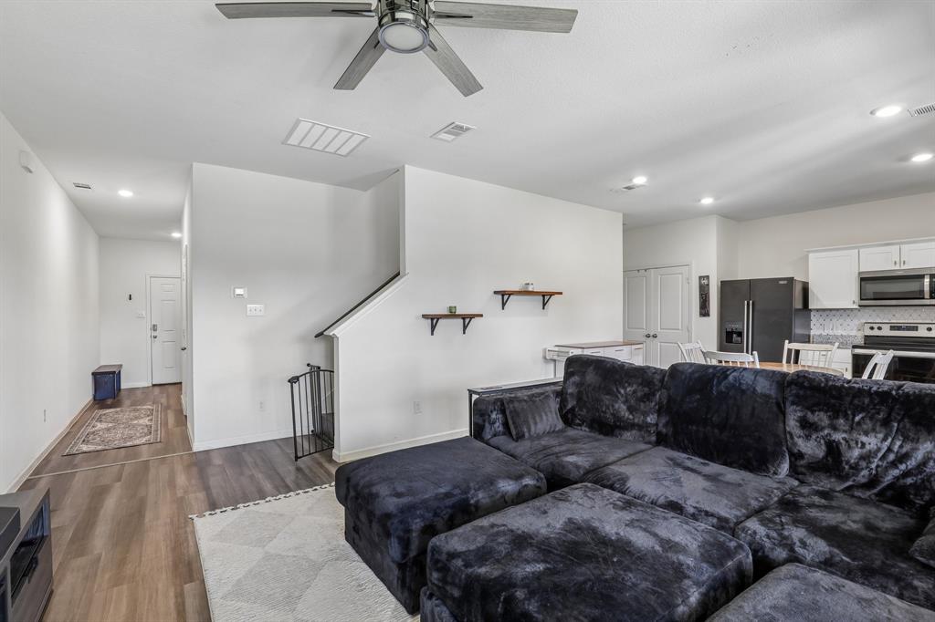 405 Covington Cove