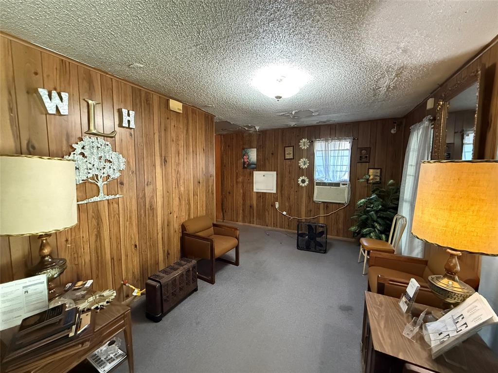 Ashburn - Commercial Sale