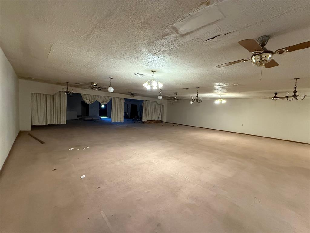 Ashburn - Commercial Sale