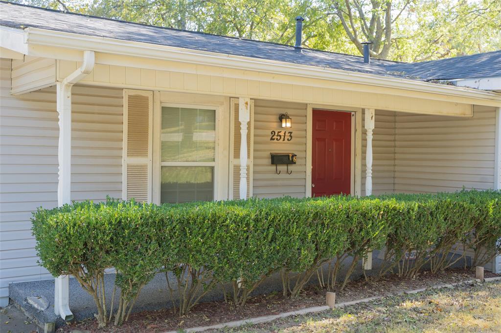 2513 Janice Lane