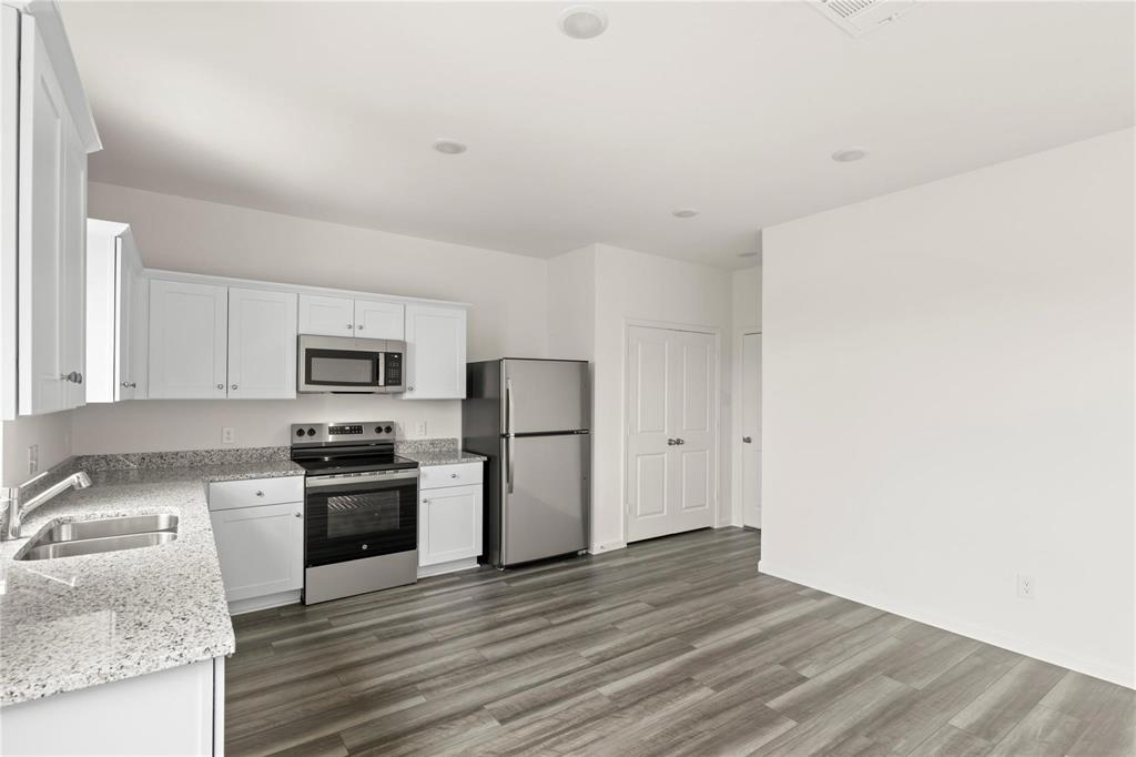 Coyote Meadows - Residential Lease