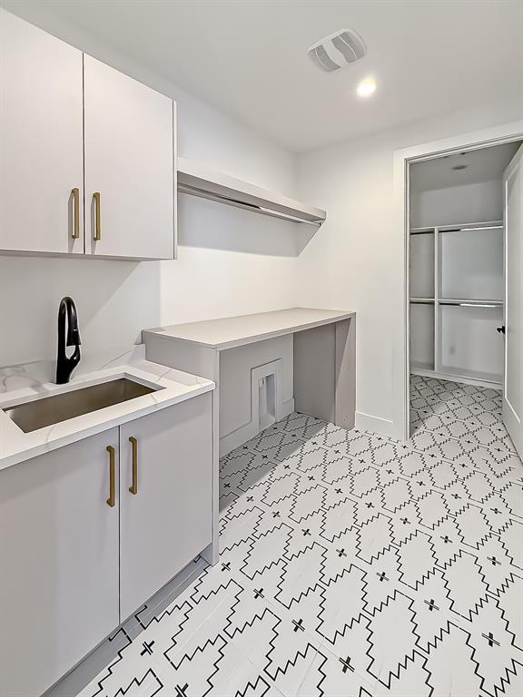 WALNUT HILL ESTATES - Residential